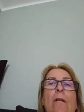Snapshot of Steffi45 chatting on 06/01/26, 10:17 Steffi45 online show from 06/01/26, 10:17