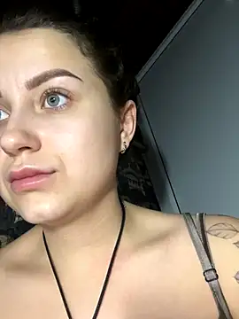 Snapshot of ellie_ssexy chatting on 12/09/24, 04:45 ellie ssexy online show from 12/09/24, 04:45