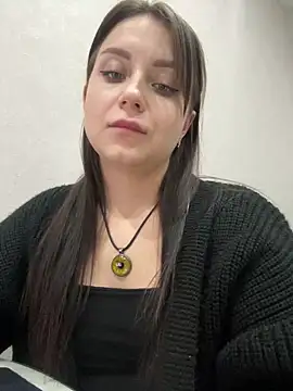 Snapshot of ellie_ssexy chatting on 01/18/25, 09:02 ellie ssexy online show from 01/18/25, 09:02