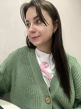 Snapshot of ellie_ssexy chatting on 02/13/25, 05:16 ellie ssexy online show from 02/13/25, 05:16