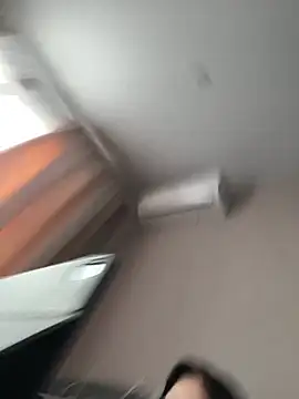 Snapshot of ellie_ssexy chatting on 03/10/25, 04:49 ellie ssexy online show from 03/10/25, 04:49