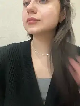 Snapshot of ellie_ssexy chatting on 03/20/25, 04:18 ellie ssexy online show from 03/20/25, 04:18