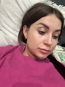 Snapshot of ellie_ssexy chatting on 09/19/25, 09:04 ellie ssexy online show from 09/19/25, 09:04