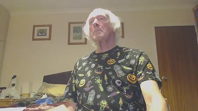 WaverlyKernow online show from 01/05/25, 09:26