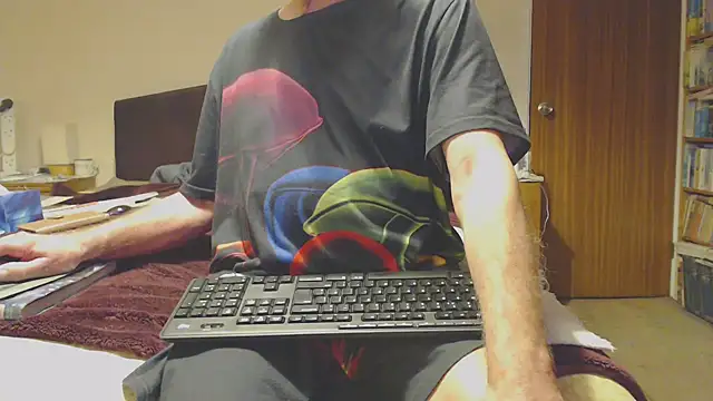 WaverlyKernow online show from 01/29/25, 04:30