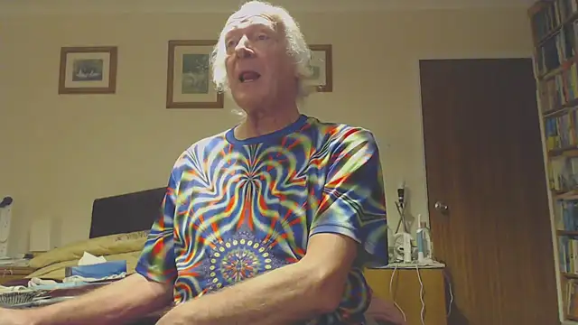 WaverlyKernow online show from 02/01/25, 07:57