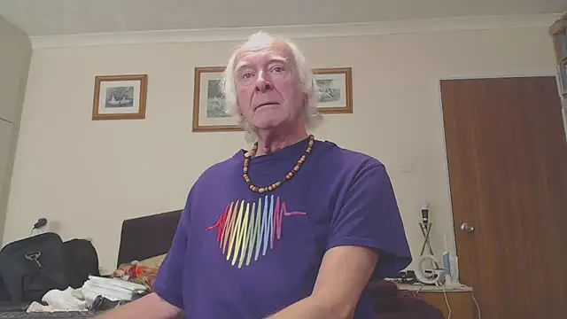 WaverlyKernow online show from 02/12/25, 10:24