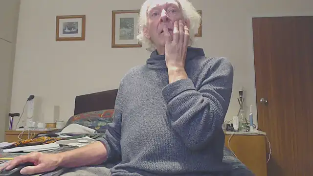 WaverlyKernow online show from 03/01/25, 08:56