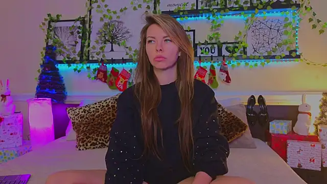 Real Tini online show from 01/07/25, 01:03