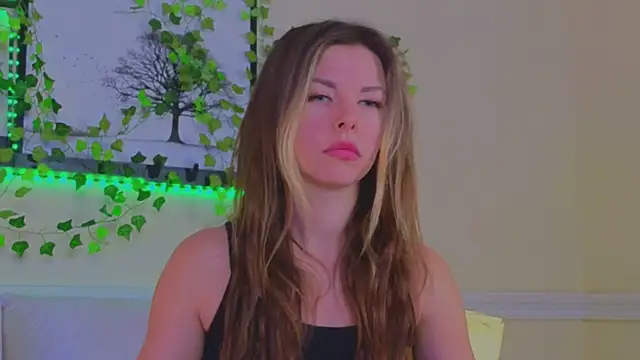 Real Tini online show from 02/21/25, 01:11