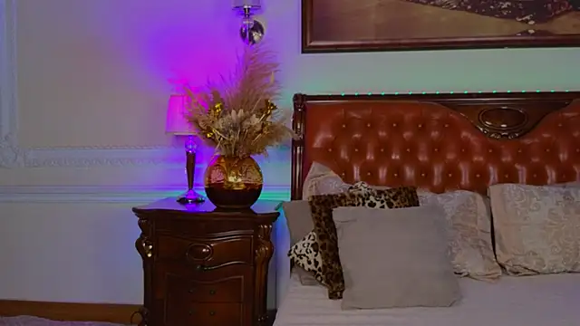 Real Tini online show from 11/08/25, 06:13