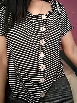 yourkajal online show from 02/14/25, 10:49