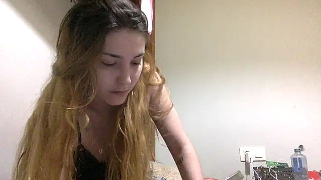 Snapshot of lilafg chatting on 06/07/26, 02:27 lilafg online show from 06/07/26, 02:27