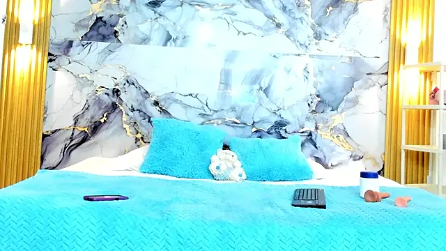 luna hoott online show from 11/14/25, 01:32