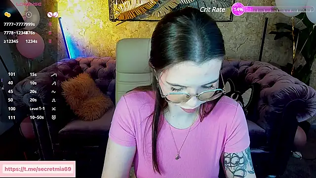 Snapshot of SecretDesireMe chatting on 02/20/25, 03:08 SecretDesireMe online show from 02/20/25, 03:08