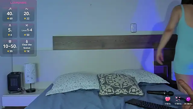 Snapshot of _fullmoon chatting on 01/23/25, 12:57 fullmoon online show from 01/23/25, 12:57