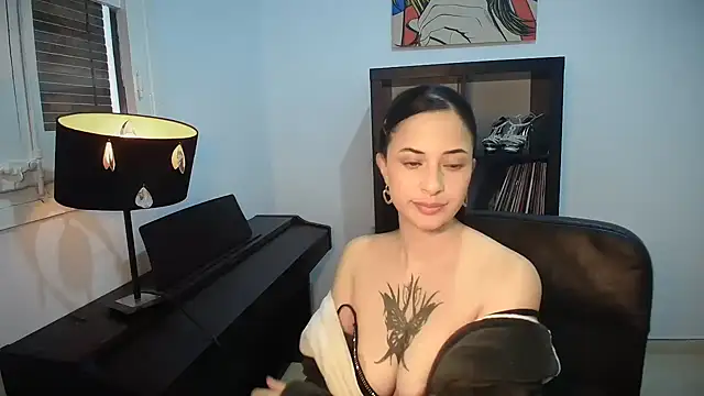 Windy butterfly online show from 09/24/25, 03:59