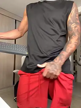 Snapshot of sendfer chatting on 10/12/25, 10:31 sendfer online show from 10/12/25, 10:31