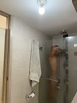 Snapshot of sendfer chatting on 10/31/25, 01:56 sendfer online show from 10/31/25, 01:56