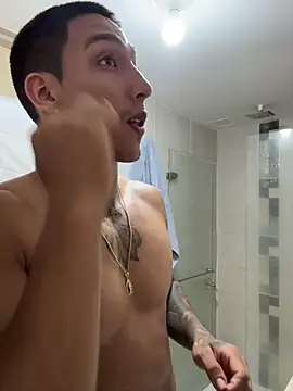 Snapshot of sendfer chatting on 11/28/25, 07:49 sendfer online show from 11/28/25, 07:49