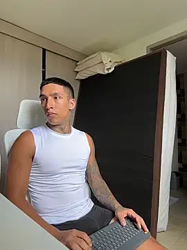 Snapshot of sendfer chatting on 02/16/26, 07:10 sendfer online show from 02/16/26, 07:10