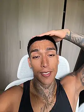 Snapshot of sendfer chatting on 02/17/26, 07:09 sendfer online show from 02/17/26, 07:09