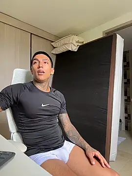 Snapshot of sendfer chatting on 02/20/26, 07:14 sendfer online show from 02/20/26, 07:14