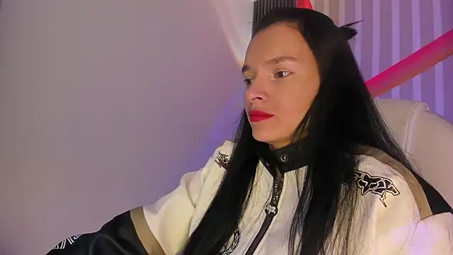 Snapshot of _shantal_smith chatting on 05/29/26, 12:41 shantal smith online show from 05/29/26, 12:41