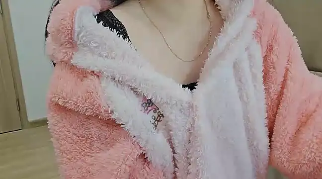 Kemmy babe20 online show from 12/30/24, 04:09