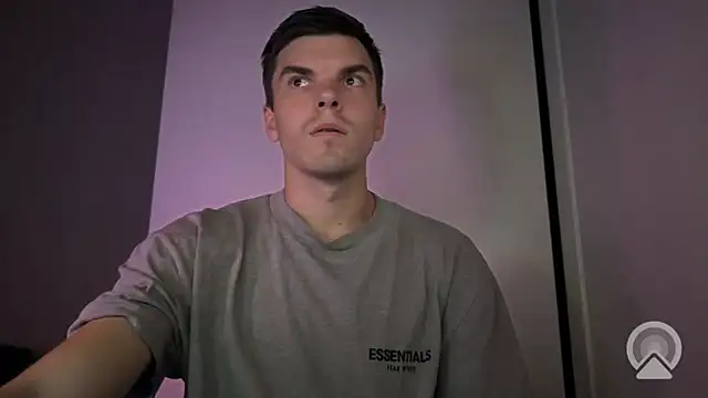 jessilin online show from 10/22/25, 12:44