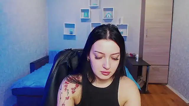 Snapshot of SkarlettMonliss chatting on 01/13/25, 05:44 SkarlettMonliss online show from 01/13/25, 05:44