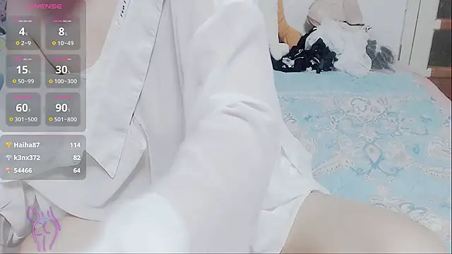 zhenzhen521 online show from 02/15/25, 04:12