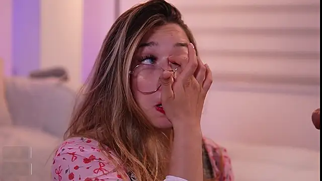 lilith gray9 online show from 03/21/26, 01:10