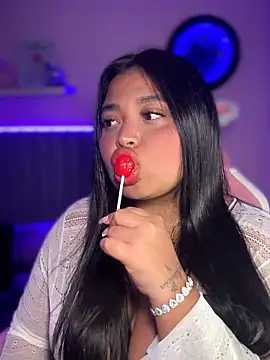 Emily cooper20 online show from 04/30/26, 01:56