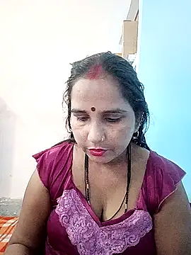 reemacouple007 online show from 10/26/25, 07:58