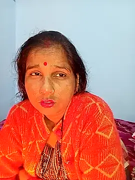 reemacouple007 online show from 12/18/25, 07:42