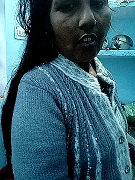 reemacouple007 online show from 12/23/25, 06:33