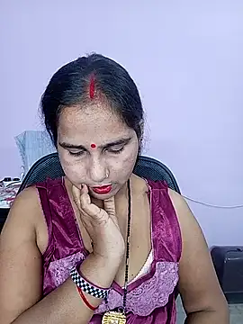 reemacouple007 online show from 04/19/26, 08:13