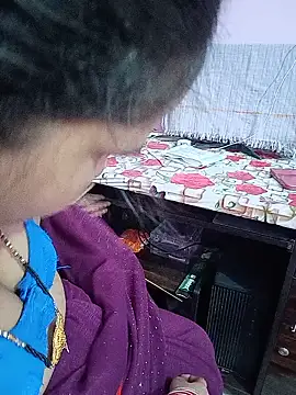 reemacouple007 online show from 06/18/26, 05:41