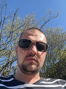 freenki41 online show from 04/08/26, 01:33