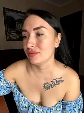 Roxana Bell online show from 09/29/25, 05:51