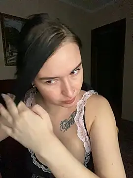 Roxana Bell online show from 04/08/26, 05:13