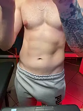 Snapshot of MachineDien chatting on 02/20/25, 12:19 MachineDien online show from 02/20/25, 12:19