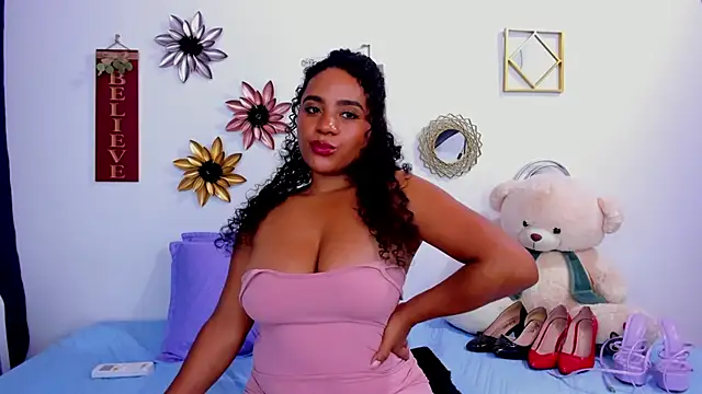 Snapshot of paolitakens chatting on 02/15/26, 08:02 paolitakens online show from 02/15/26, 08:02