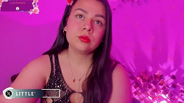 little tifanny82 online show from 04/13/26, 12:54