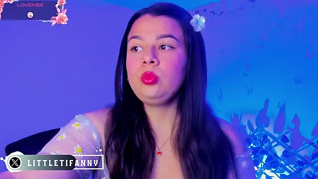 little tifanny82 online show from 04/15/26, 02:02