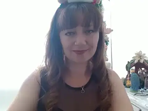 Snapshot of tata_laima__ chatting on 12/07/24, 03:08 tata laima online show from 12/07/24, 03:08