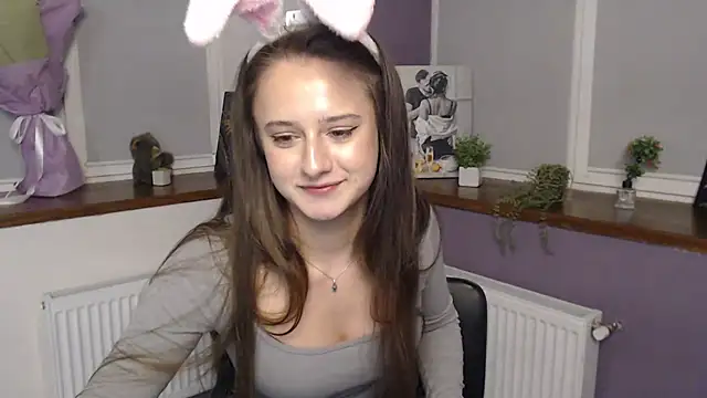 Caramel bunny online show from 03/20/25, 04:31