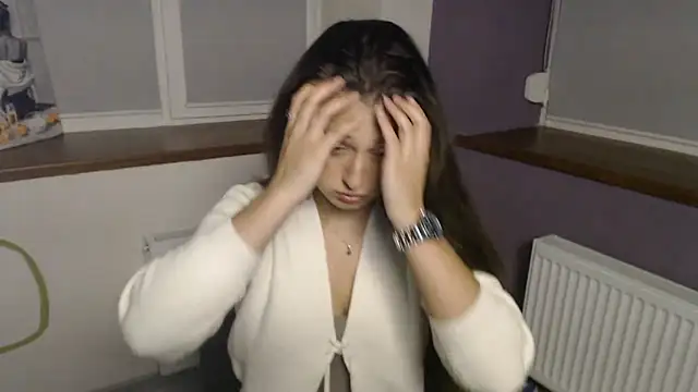 Caramel bunny online show from 10/06/25, 12:02