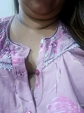 Ravina patil1 online show from 12/19/25, 10:28